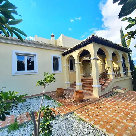 Villa Suna Casa - Private Heated Pool - Luxury Marbella